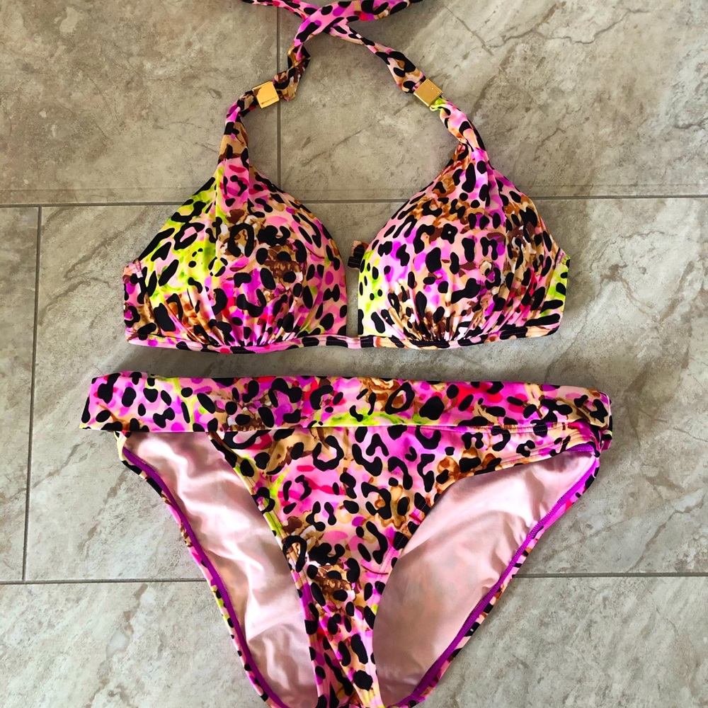 👛👛 VS 2 piece swim